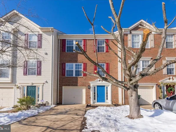 10122 Sir Reynard Ln, Bristow, VA 20136