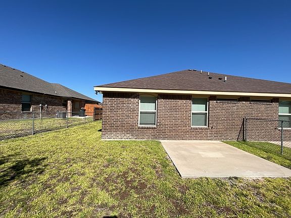 5th image of 5510 Settlers Ct Unit B