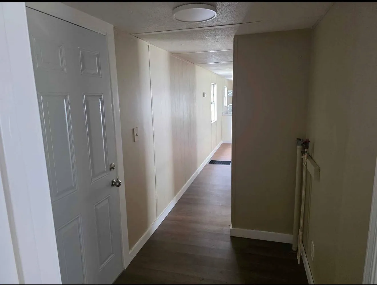 2 bed, 860 sqft, $1,000 — Photo 1