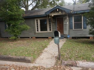 1807 Parkview Dr, Opelousas, LA 70570