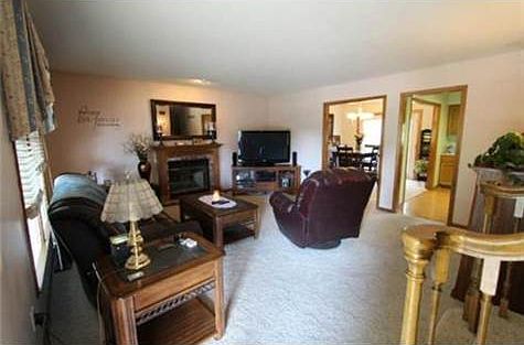 3rd image of 1402 Andrea Dr