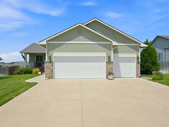 812 N Tyndall Ct, Derby, KS 67037