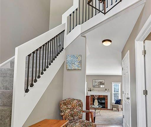 3rd image of 3016 Autumn Shores Dr