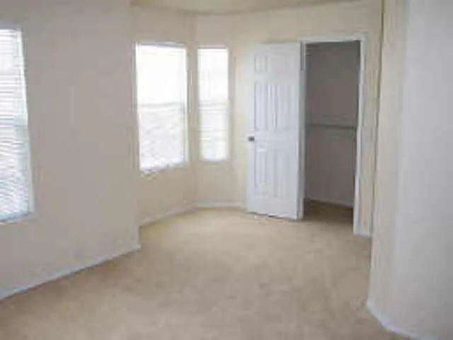 3418 Glenmore Meadow Dr — Photo 12