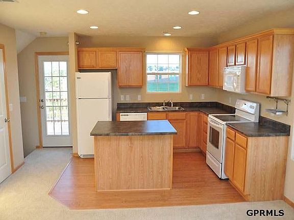 2nd image of 18150 Hayes Ct