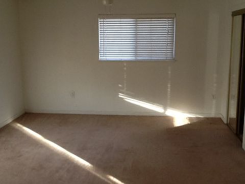 3rd image of 1533 James St