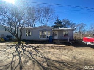 217 1st St, Covington, IN 47932