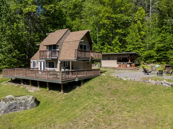 68 Beach Road, Naples, ME 04055