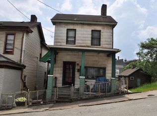 32 Wood St, Braddock, PA 15104