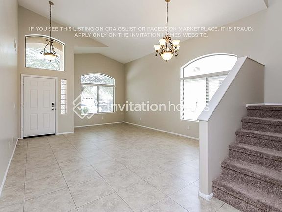 3rd image of 1274 E Penny Ln