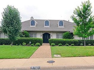 8706 Middle Downs Dr, Dallas, TX 75243
