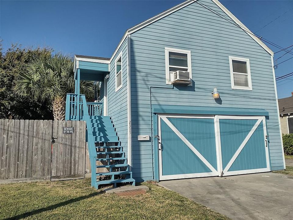 1st image of 2515 42nd St