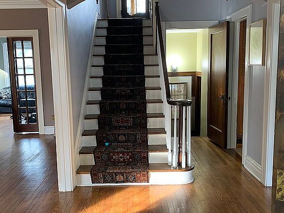 Center hall stairs 