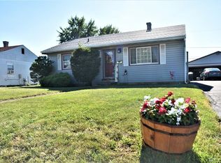 827 Allen Dr, Springfield, OH 45505