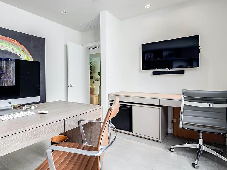 8641 Arboretum Ln #SFH — Photo 15
