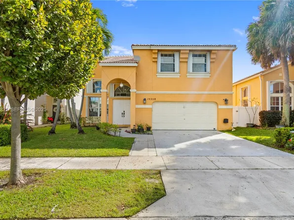 15558 NW 12th Ct, Pembroke Pines, FL 33028