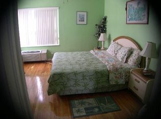 326 Harrison St APT 206A, Hollywood, FL 33019