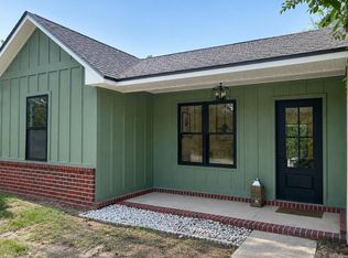 1643 Balogh Dr, Gulf Breeze, FL 32563