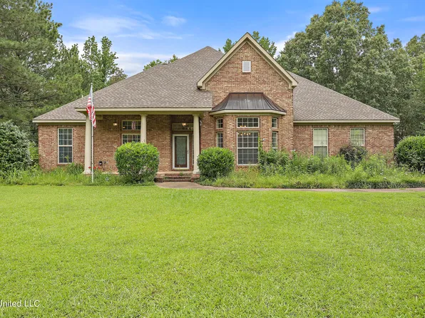 126 Grande Oaks Pl, Byram, MS 39170
