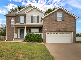 2770 Cascade Dr, Clarksville, TN 37042