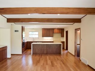 805 Briarwood Blvd, Arlington, TX 76013