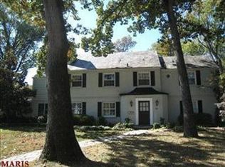 43 Middlesex Dr, Saint Louis, MO 63144