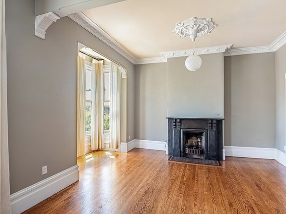 4th image of 341 Pierce St
