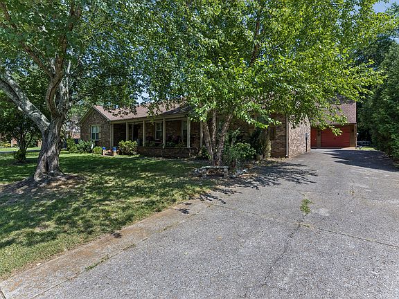 3rd image of 510 Irongate Blvd