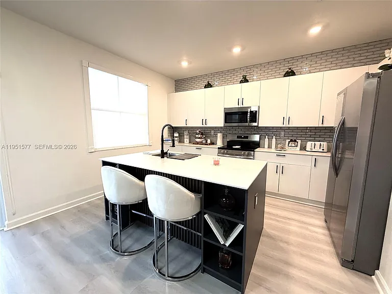 2661 SE 24th Ct — Photo 21