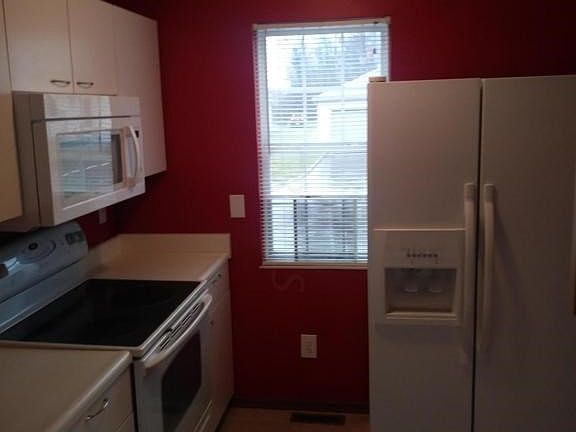 4th image of 1728 Messner Dr