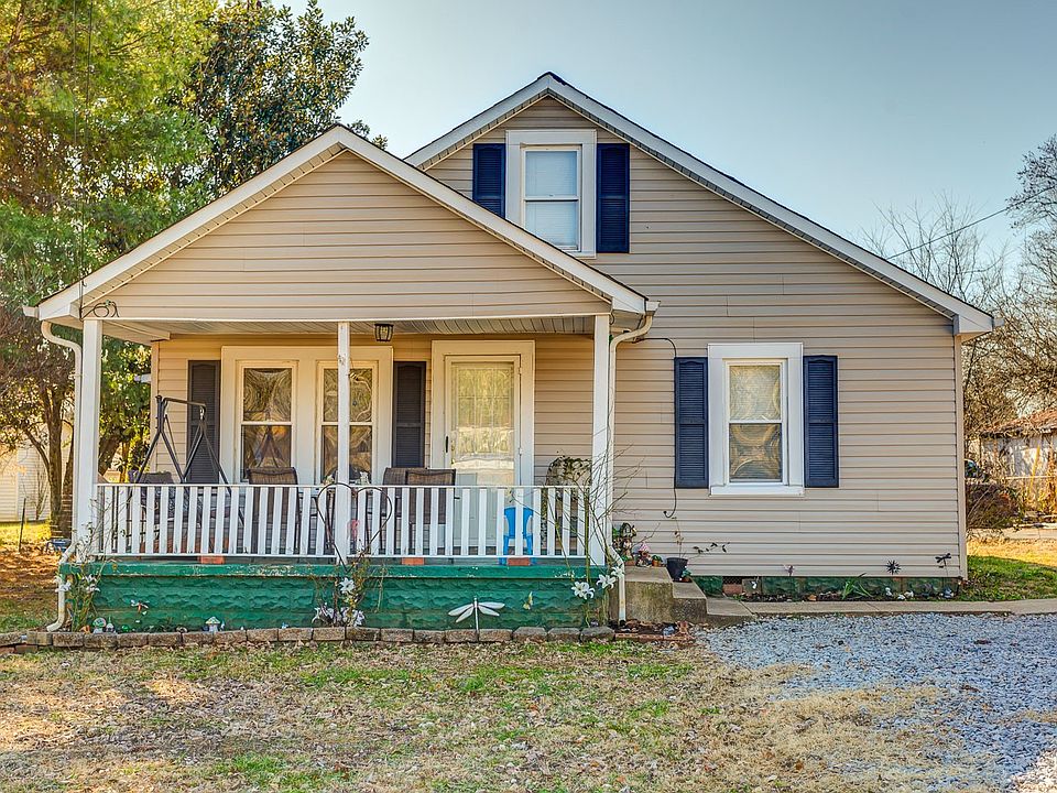 1st image of 4206 Woodbury Pike
