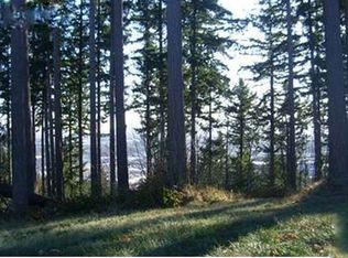 12 Forest Hill Est, Longview, WA 98632
