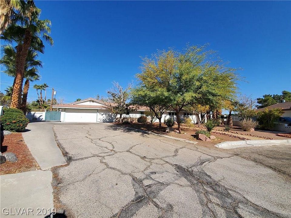 1st image of 1672 Gabriel Dr