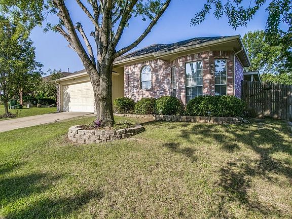 2nd image of 6204 Brook Forest Dr