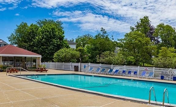 2nd image of 185 Quincy Shore Dr #37