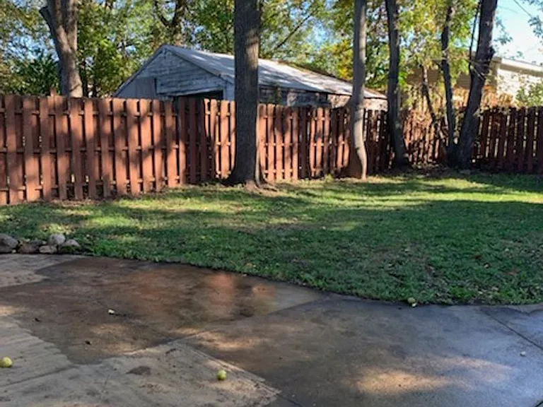 419 Sieber Ave — Photo 3