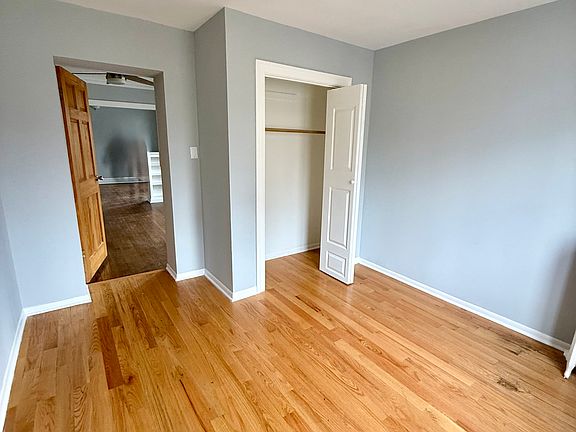 4th image of 4241 N Laramie Ave #3