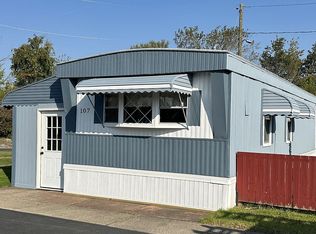 107 Tracy Pkwy, Lackawanna, NY 14218