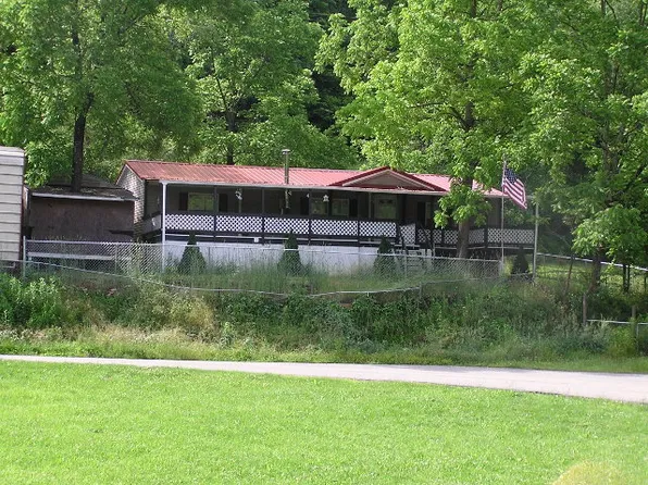 161 Sussex Rd, Grassy Creek, NC 28631