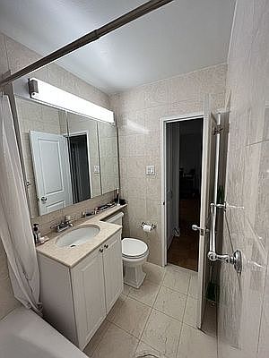1st image of 50 W 90th St #B2