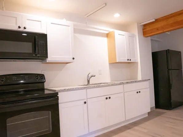 324 W King St, 324 W King St #25, Aberdeen, WA 98520