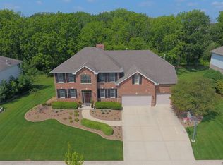 21310 Plank Trail Dr, Frankfort, IL 60423