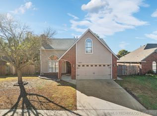 13778 S Oak St, Glenpool, OK 74033