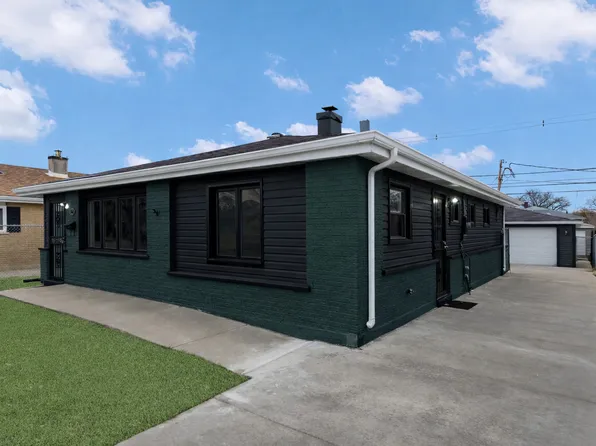 1263 Mackinaw Ave, Calumet City, IL 60409