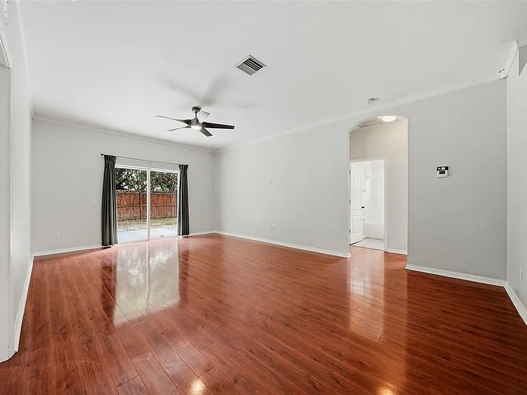 403 Laguna Mill Dr — Photo 10