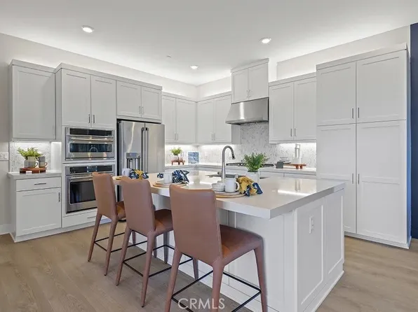 26661 Solstice Ln, Valencia, CA 91381