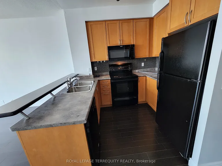 3939 Duke Of York Blvd #2510 — Photo 4