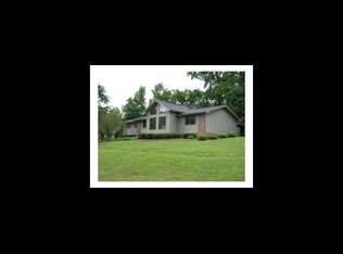 6004 Cedarwood Ln SE, Dalton, GA 30721