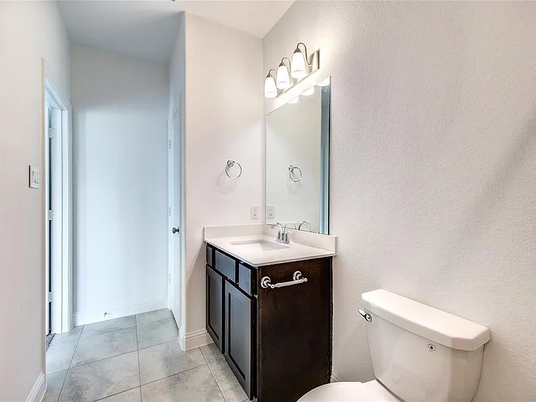 1415 Adell Rose Ln — Photo 39