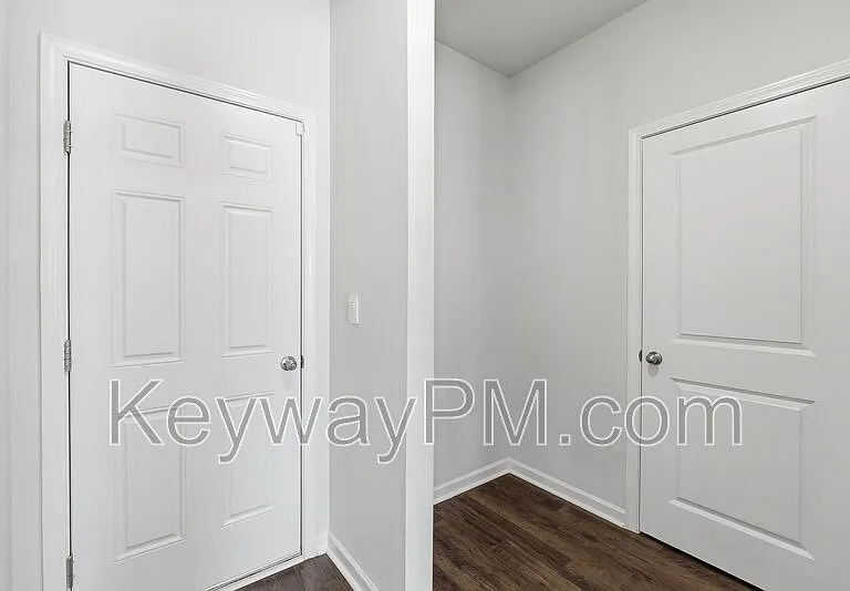 532 Myrtle Crst — Photo 10